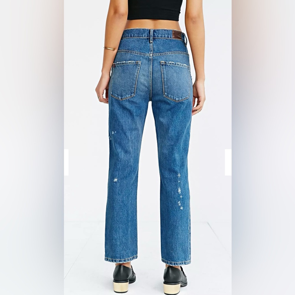 BDG Urban Outfitters High Rise Ankle Kicker Distressed Blue Jeans Size 24 - Picture 3 of 16